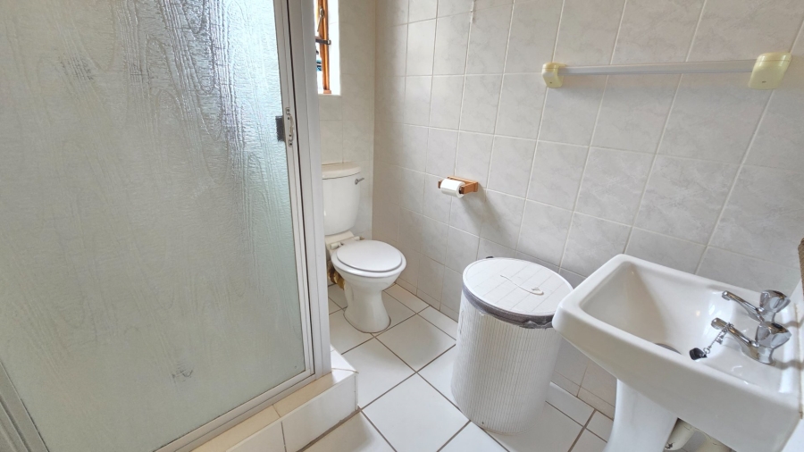 3 Bedroom Property for Sale in Pentagon Park Free State